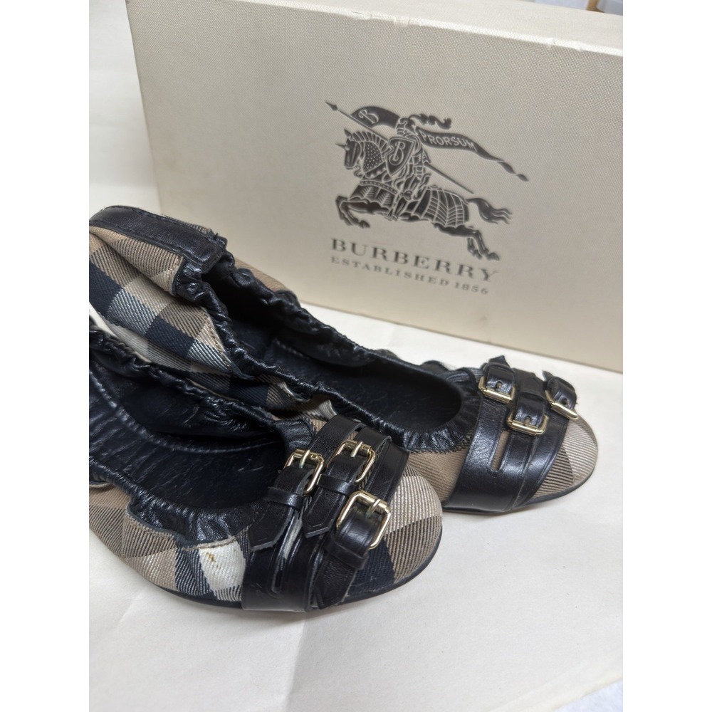 Burberry Falcony House Check Ballerina Flats Black Leather EU 39 UK 6 w/ Box - Picture 12 of 12